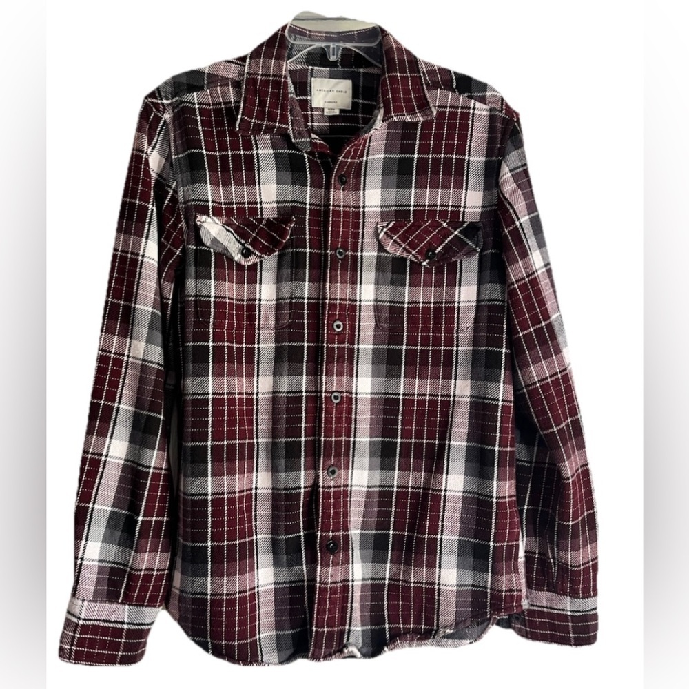 American Eagle Plaid Flannel Maroon Black Button Down Shirt Men’s Medium